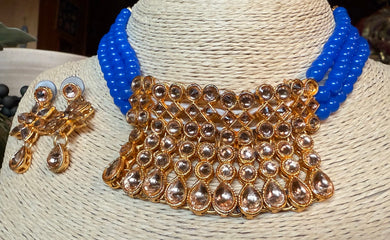 Necklace and Earrings Set: Kundan & Pearl